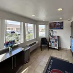 Studio 6 Suites - Riverside, Ca South