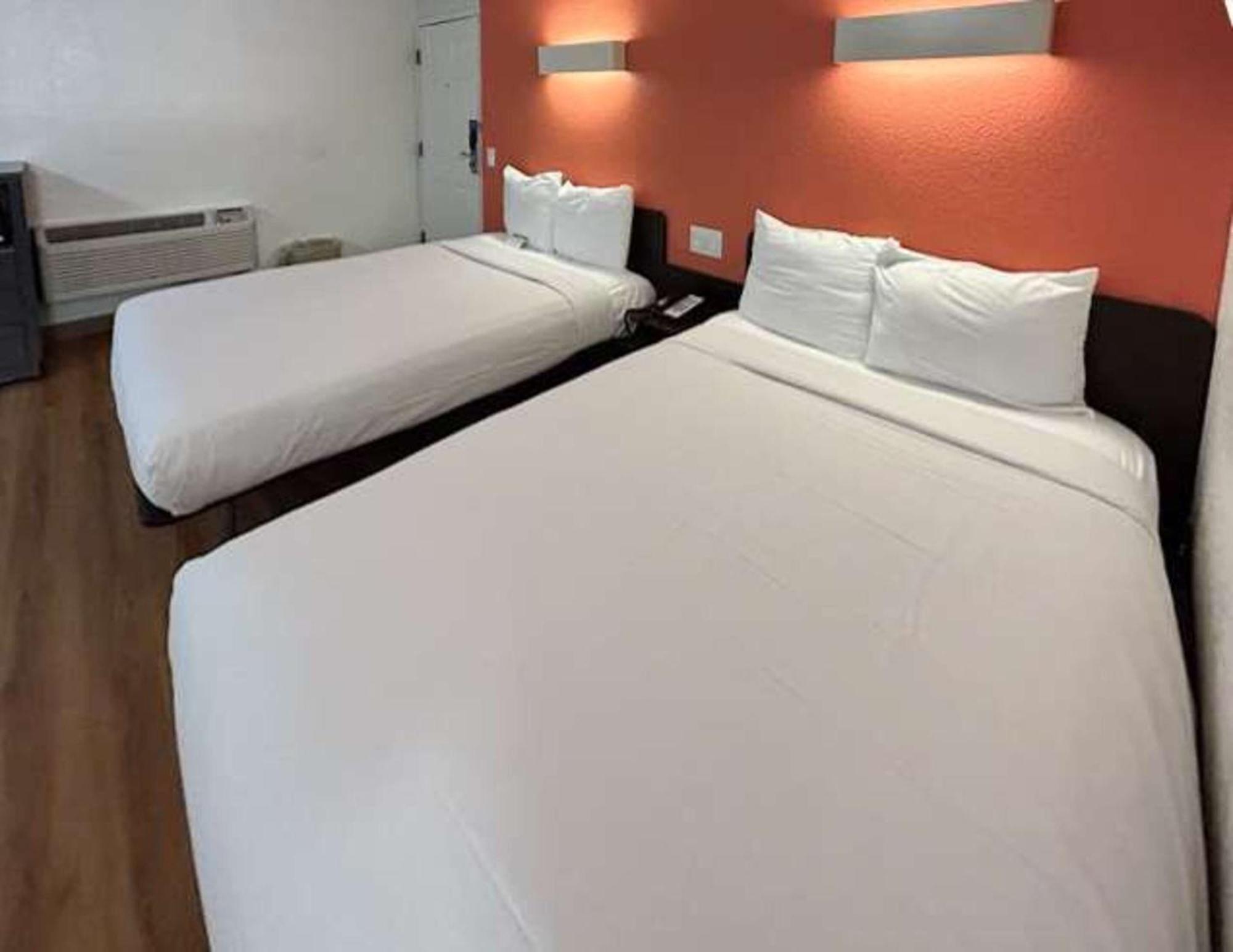 6 - Riverside, Ca South 3*